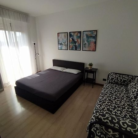 Brenta/Corvetto Studio Apartment Milán Exteriér fotografie